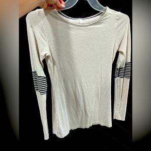 Lululemon Long sleeve shirt